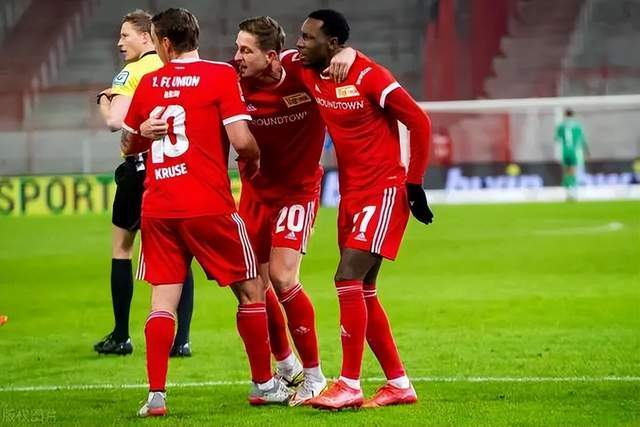 罗马诺：C罗、B席、B费、内托将提前返回俱乐部